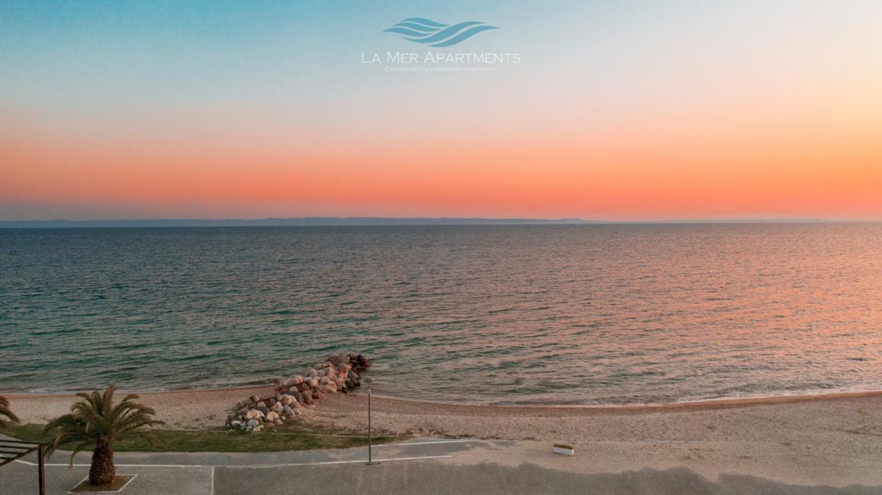 La Mer Apartments Nikiti  Eksteriør billede